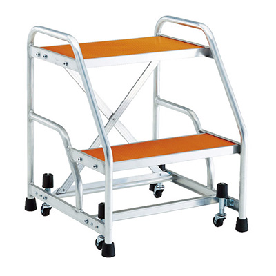 トラスコ TRUSCO 作業用踏台 マグネット保持キャスタータイプ H0.6m TAF-92MG 836-6922 (商品コード：157432)